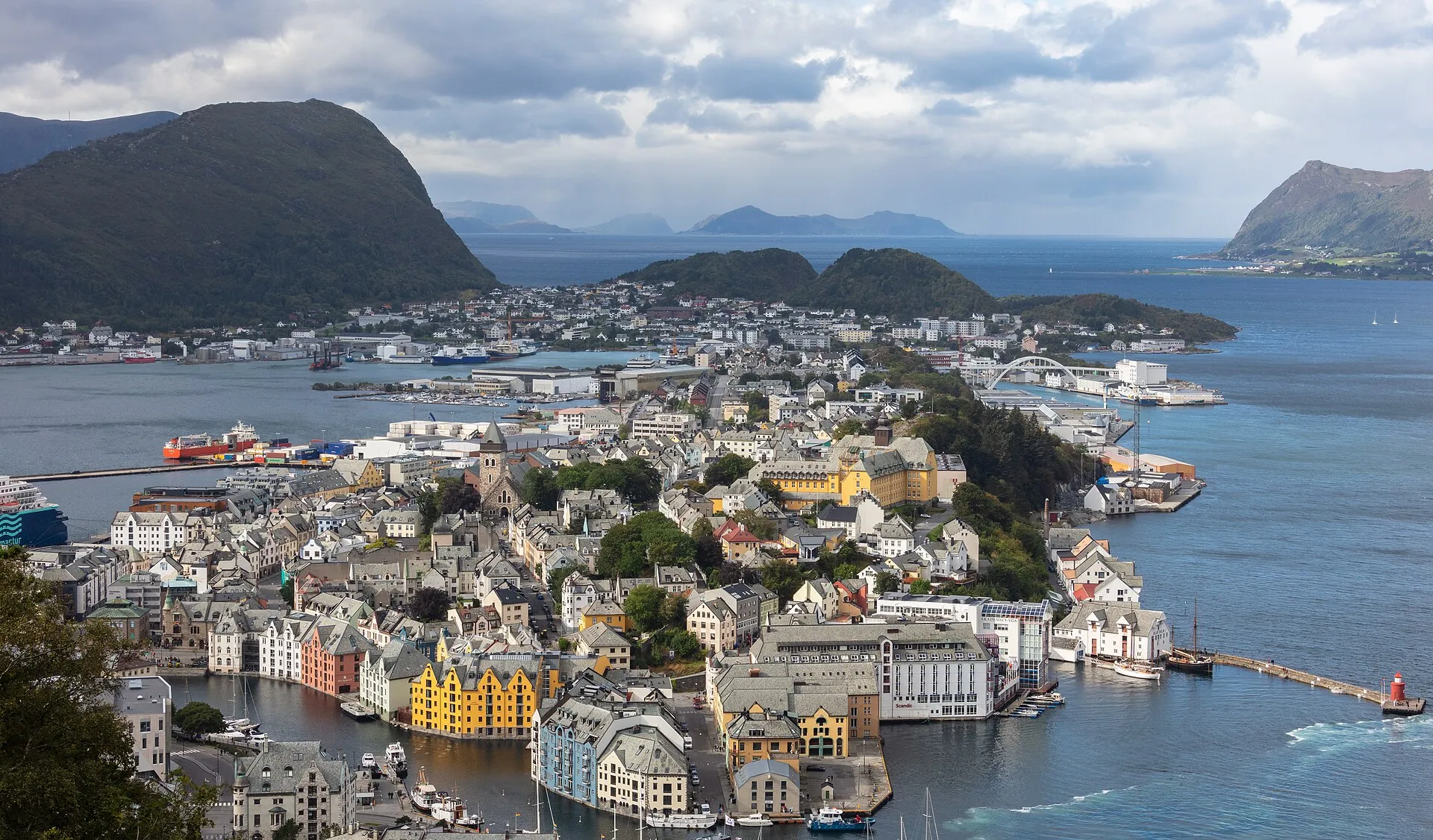 Ålesund cruise port
