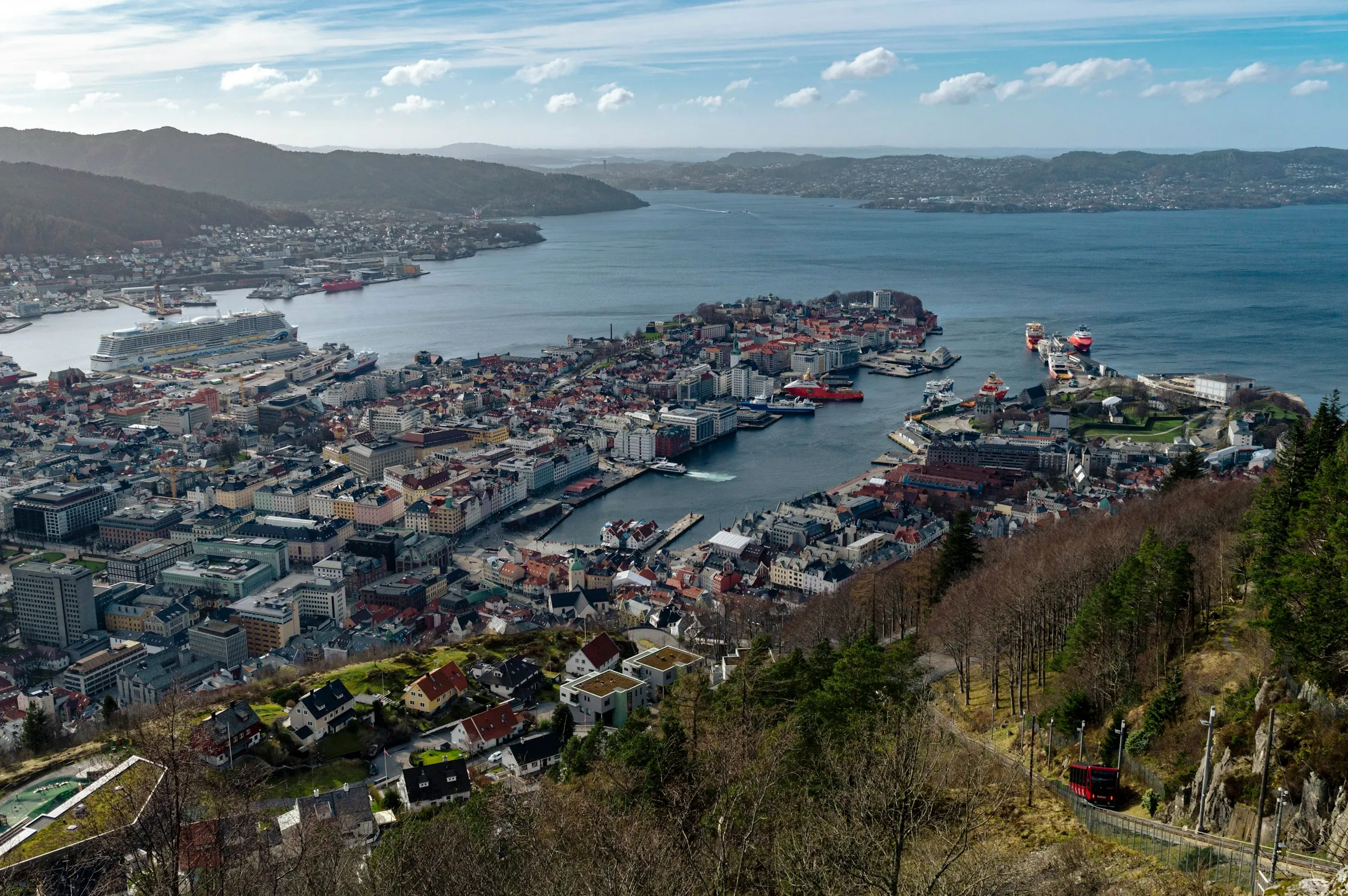 The view over Bergen from Mount Fløyen