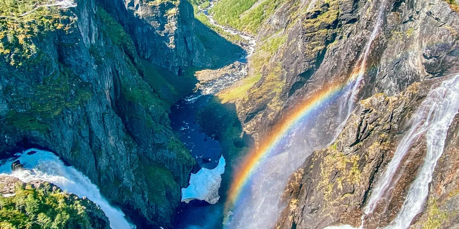 Vøringsfossen Waterfall Nature Tour with Guide