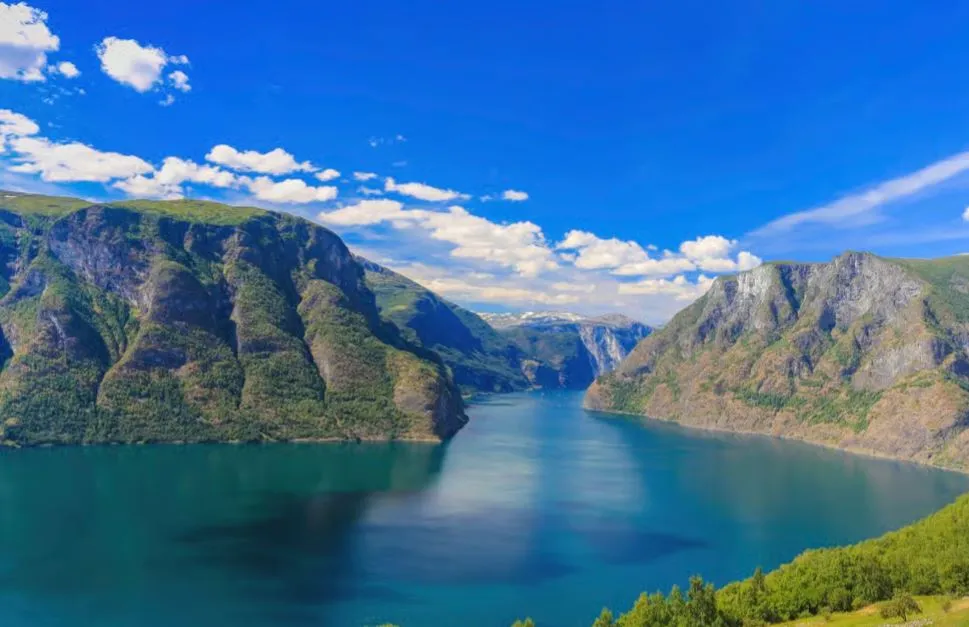 The Wonders of Flåm: Stegastein, Aurland & Borgund Shore Excursion