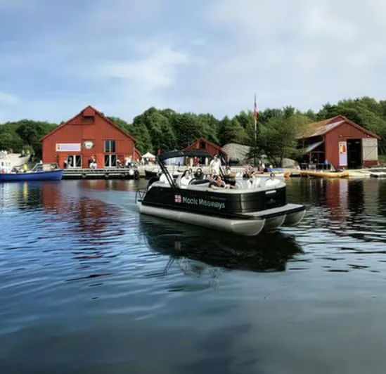 Luxury Pontoon Tours: Archipelago & Historic DS Hestmanden