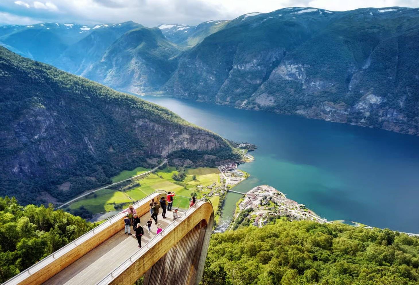 Stegastein viewpoint jutting out over the Aurlandsfjord on the Nærøyfjord day trip.